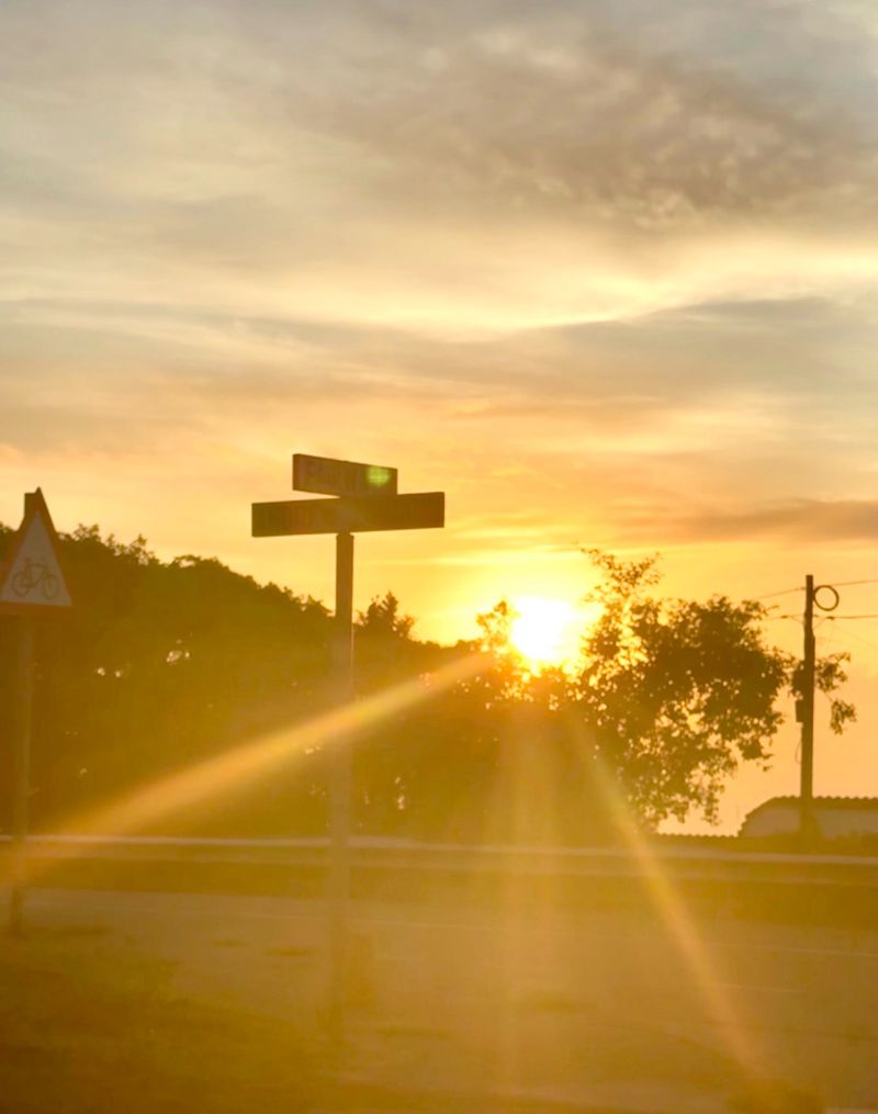 The Light Found Me at 6:02 AM By Liza